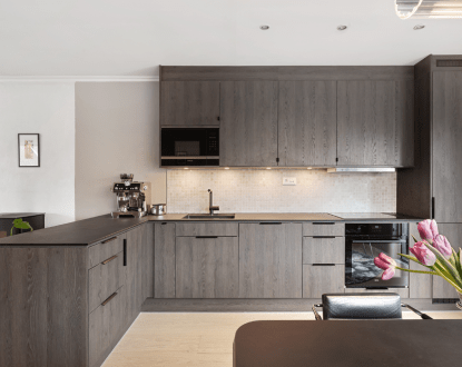 KITCHEN REMODELING